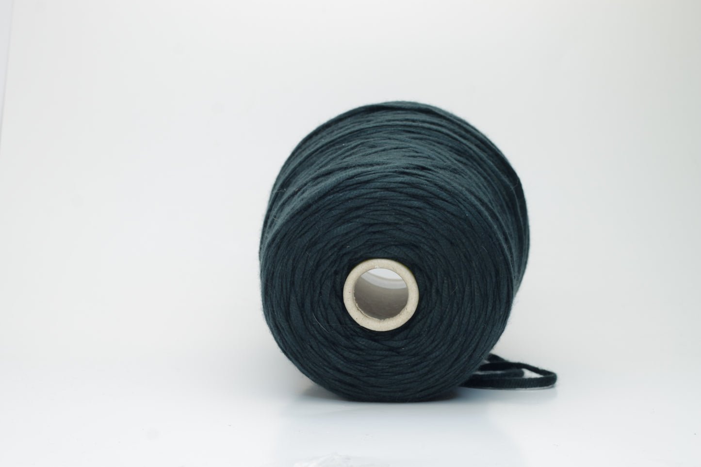 Cashmere yarn 62%, Silk yarn 38%. Nm 1/1500, Loro Piana, Verdone (Green)