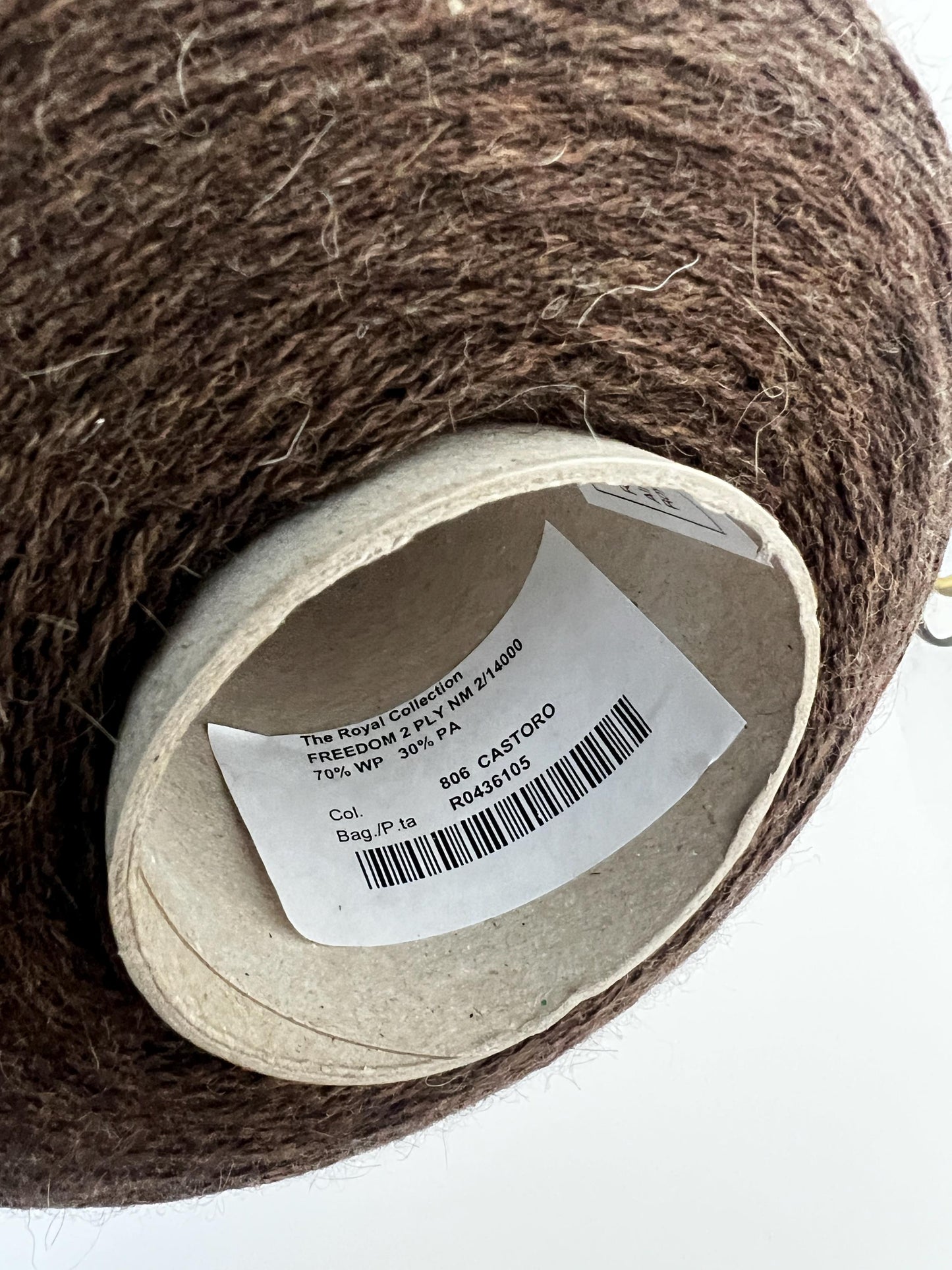 Freedom Royal Alpaca Blend Yarn 70/30 Italy. Color Castoro. Per 100gr