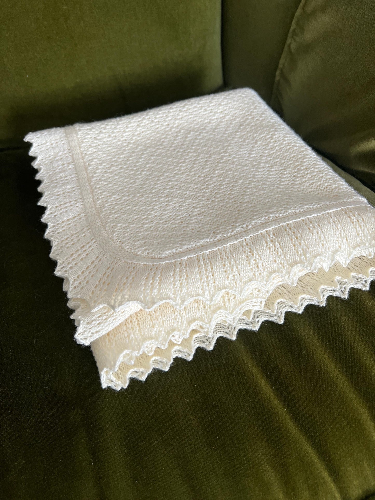 Biella 100% Merino Yarn – Italian Fine Lace Cone. White. Per 100 gr