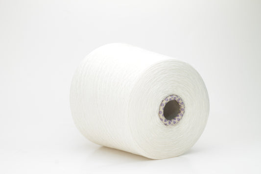 Silk 70%, Cashmere 30%. Nm 2/46, Biagioli Modesto Seta Cash. Color White