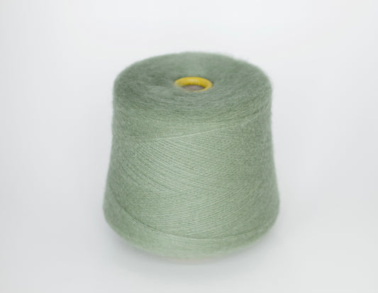 Super Kid Mohair Silk Yarn 70% Kid Mohair 30% Silk Nm 1/8500. Per 100 gr