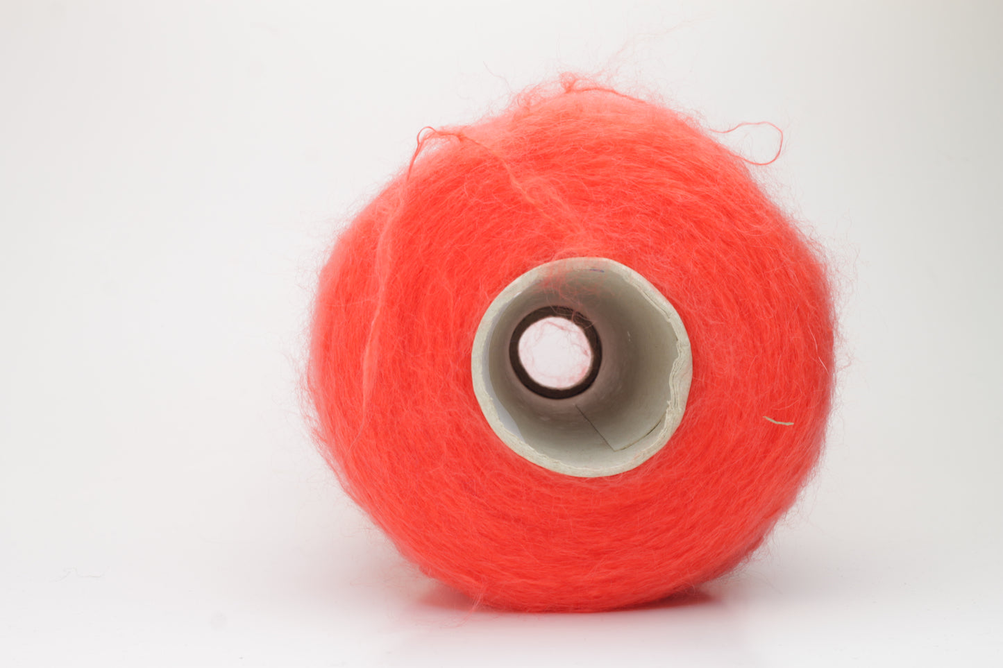 SuperKidMohair yarn 85%, PA 15%, Filpuchi Mangolia, Nm 1500 - Red