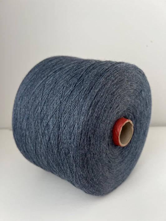 70% Merino&30% Silk yarn,Nm 2/28.PROFILLO,Color Chiaro.Per 100gr