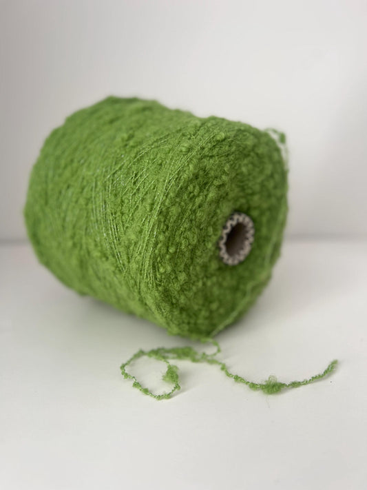 NODONE, Wool 90%, PA 10% Yarn on Cone.Nm 2500,VERDE PRATO.Per 100 gr