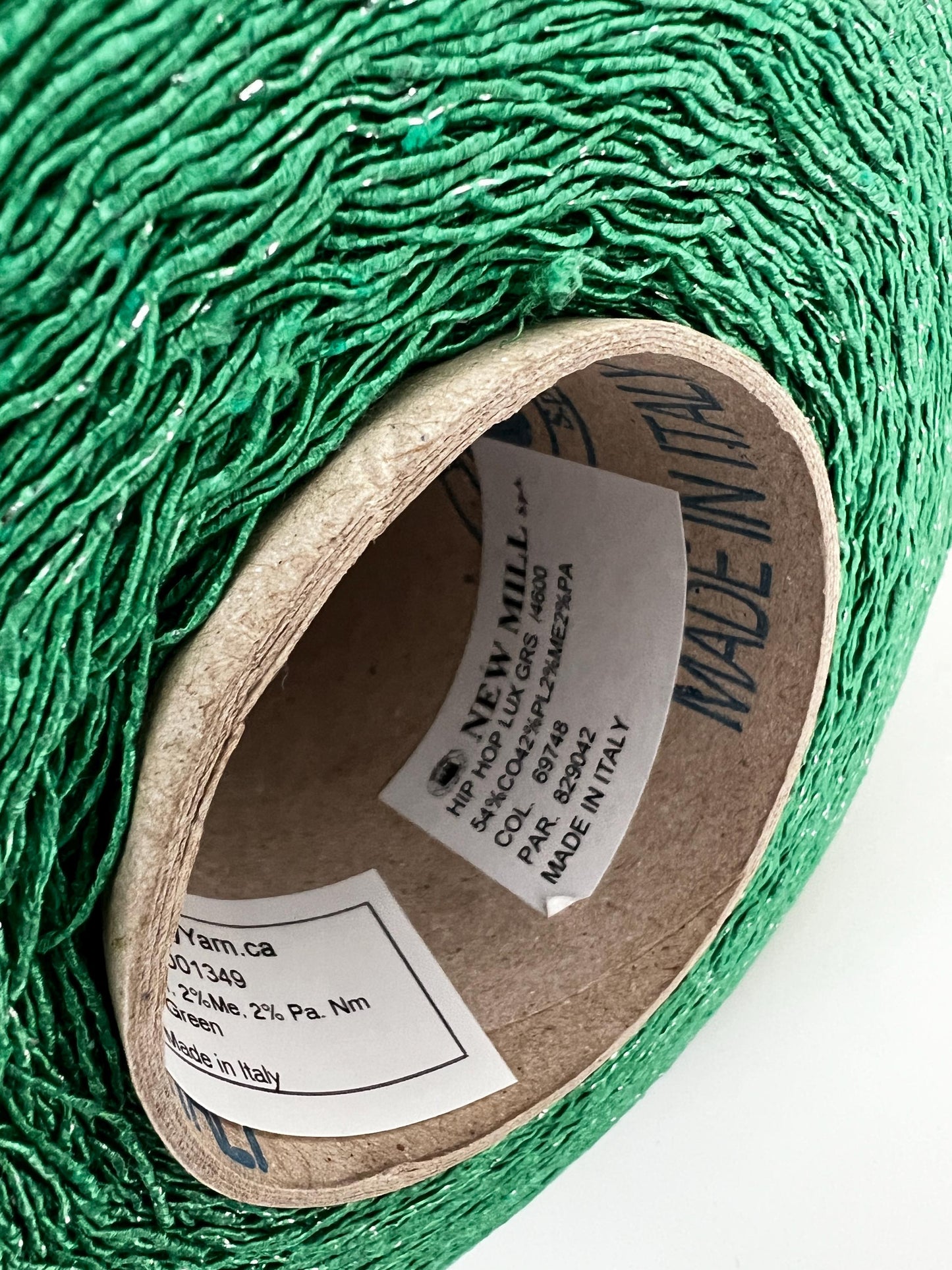 New Mill Hip Hop Lux Yarn 54% Cotton Lurex Blend Nm 4600. Per 100 gr