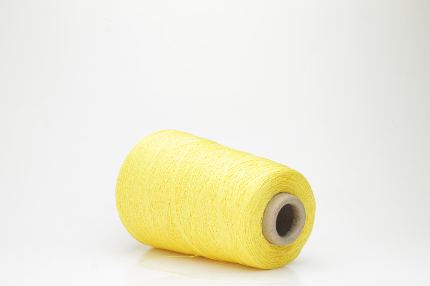 Lino yarn 100%, Nm 2/26, Loro Piana yarn on Cone, Color Yellow. Per 100 gr