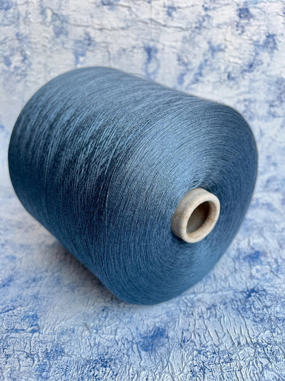 Cashmere 70% & Silk 30% Yarn for knitting, color Peacock. Per 100 gr