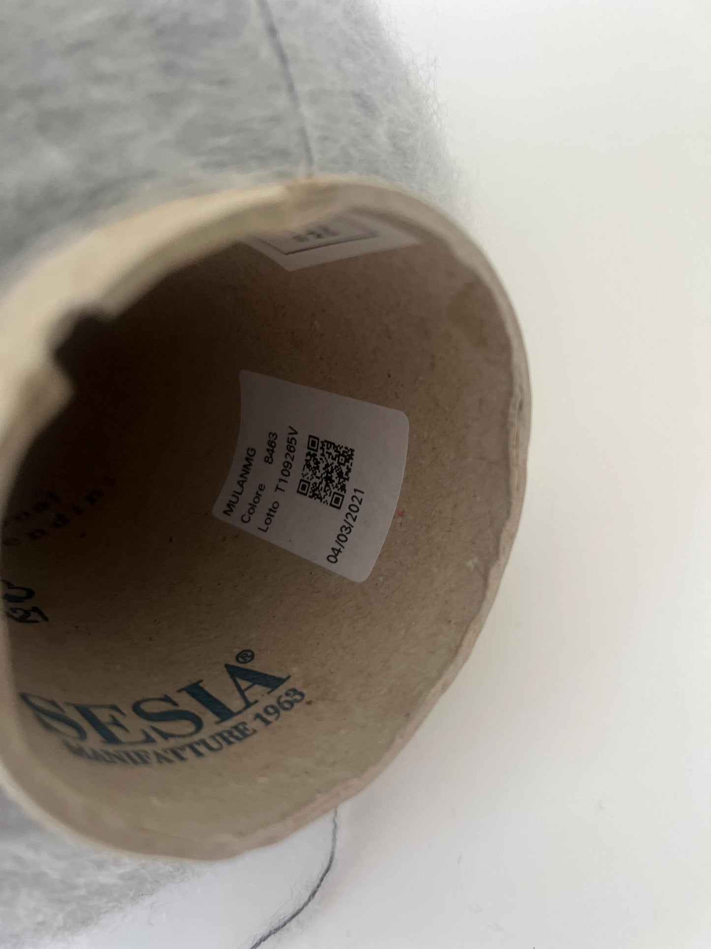 Sesia Baby Alpaca Fluffy Yarn Blend Italy–NM 1/9500. Gray.Per 100 gr