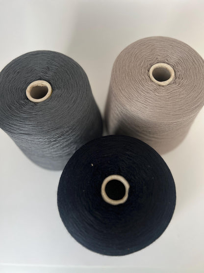 Loro Piana 100% Merino Yarn – Wish Gray Lace Cone Yarn. per 100 gr