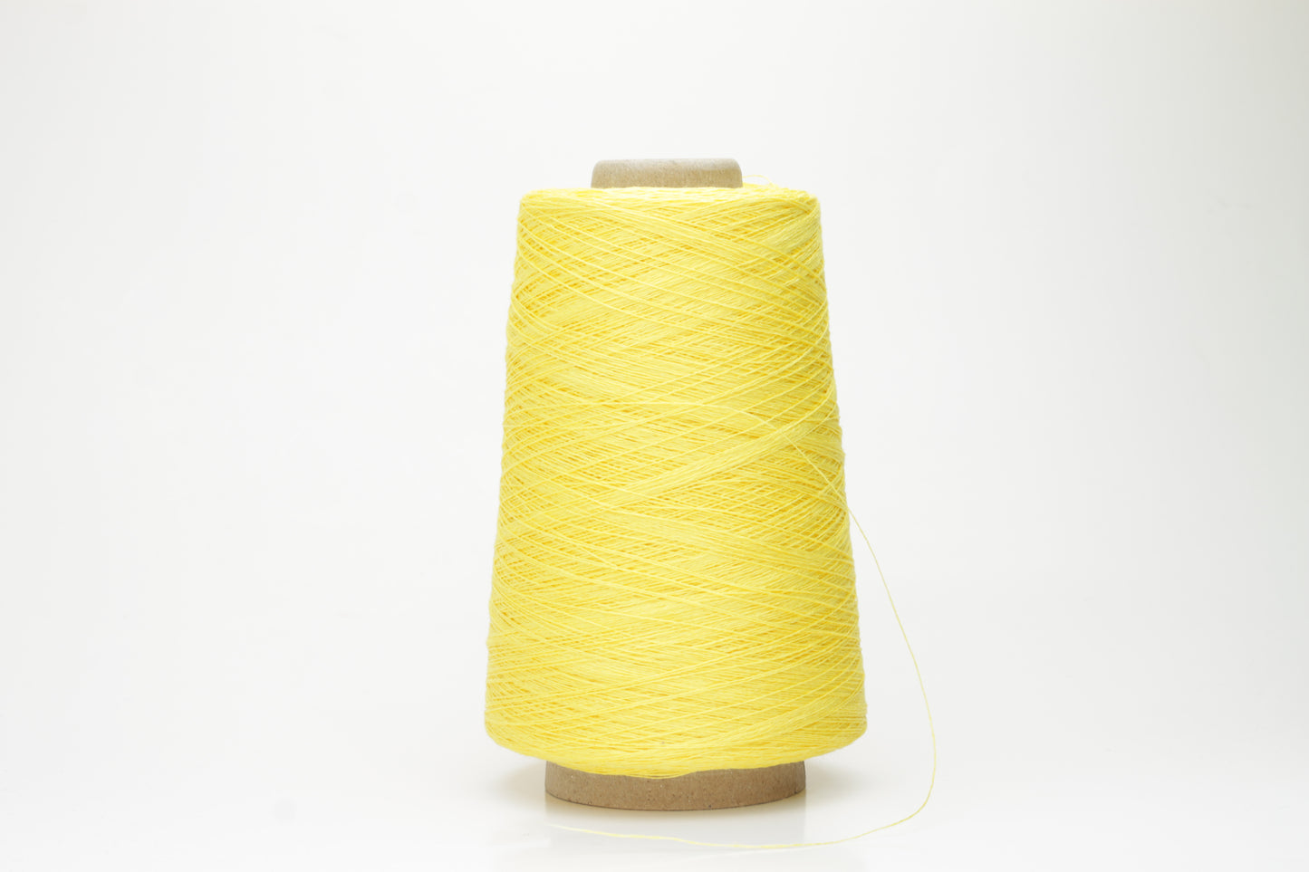 Lino yarn 100%, Nm 2/26, Loro Piana yarn on Cone, Color Yellow. Per 100 gr
