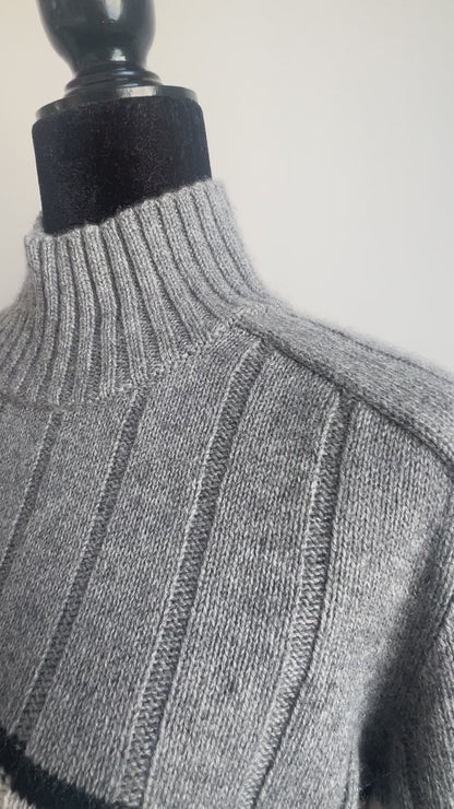 100% Cashmere Sweater, pure cashmere sweater.